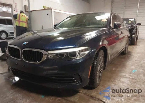 2020 BMW 530I xDrive z USA, uszkodzony, nr VIN WBAJR7C02LCD13276
